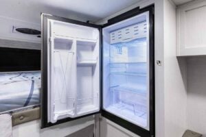 2026 Palomino BackPack HS-750 Lightweight Truck Camper Interior Image