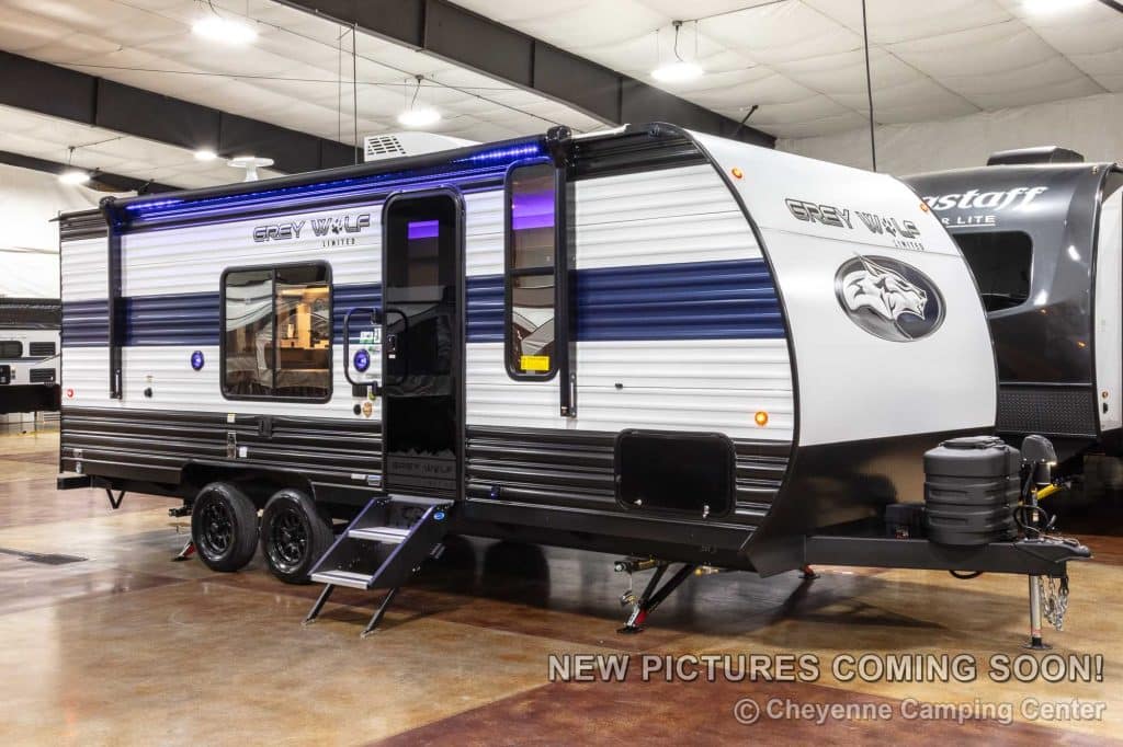 2024 Palomino Puma Ultra Lite 20RLX Travel Trailer Enterior Image