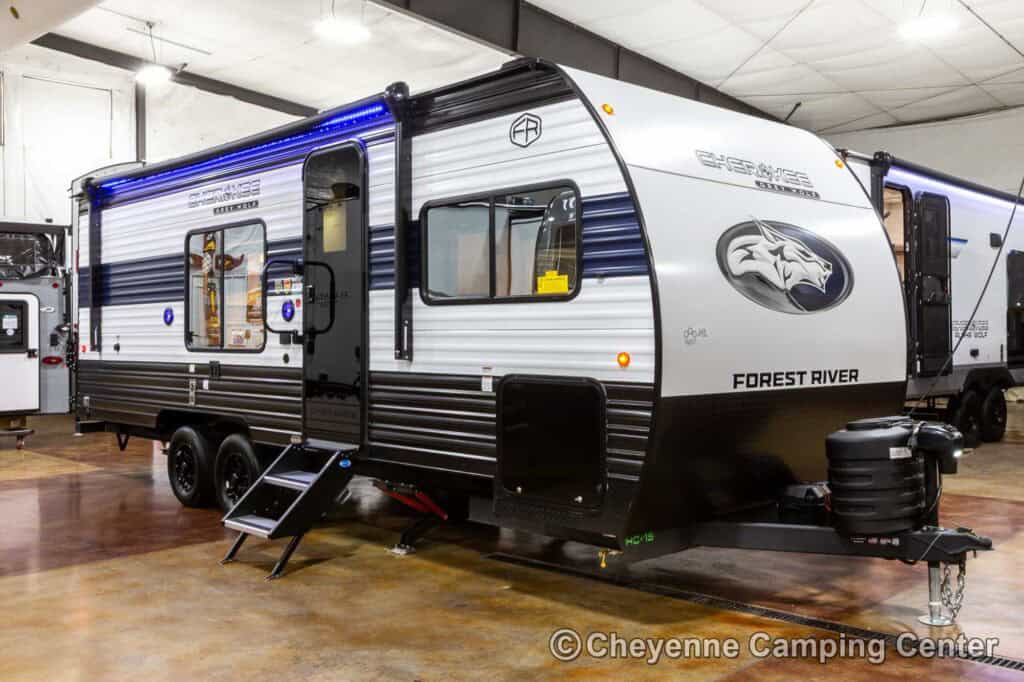 2026 Coachmen Catalina Legacy Edition 243RBS Couples Travel Trailer Enterior Image