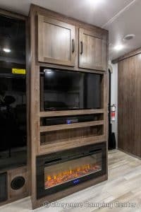 2024 Forest River Flagstaff Super Lite 26RBWS Travel Trailer Interior Image