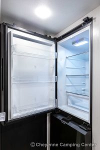 2025 Palomino Puma Ultra Lite 16QBX Small Travel Trailer Interior Image