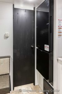 2025 Palomino Puma Ultra Lite 16QBX Small Travel Trailer Interior Image