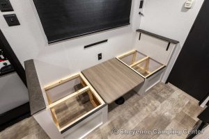 2025 Palomino Puma Ultra Lite 16QBX Small Travel Trailer Interior Image