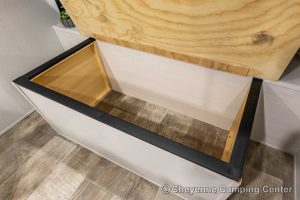 2025 Palomino Puma Ultra Lite 16QBX Small Travel Trailer Interior Image