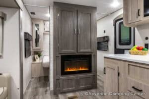 2026 Coachmen Catalina Legacy Edition 243RBS Couples Travel Trailer Interior Image