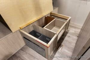 2026 Coachmen Catalina Legacy Edition 243RBS Couples Travel Trailer Interior Image