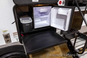 2025 Forest River Cherokee Alpha Wolf 26DBH-L Bunkhouse Travel Trailer Exterior Image