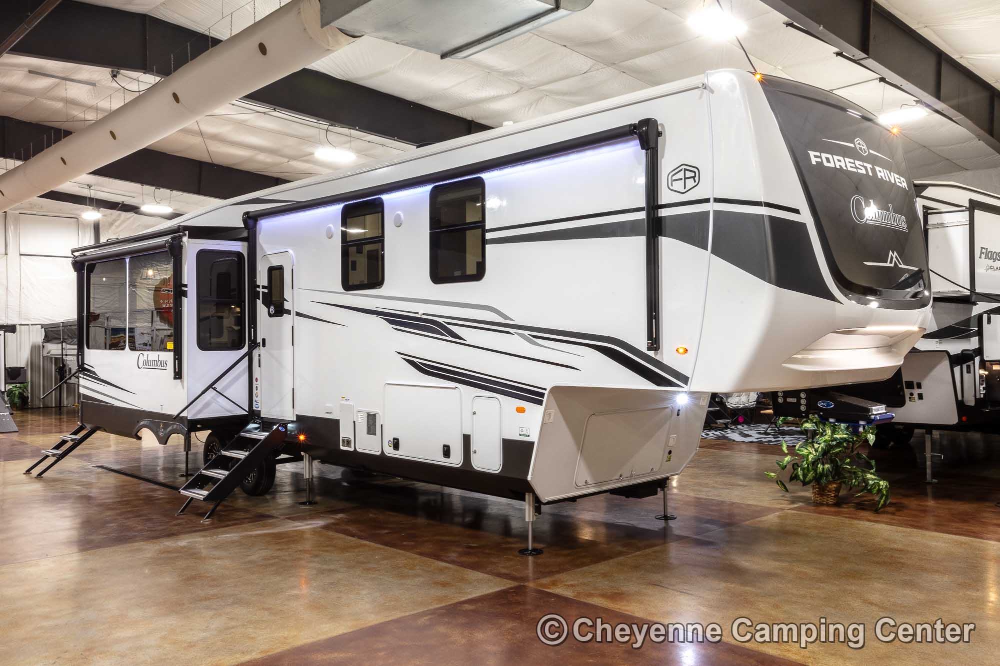 2025 Forest River Palomino Columbus 384RKH Rear Kitchen Fifth Wheel Enterior Image