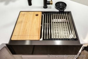 2026 Forest River Cherokee Alpha Wolf 25RB-L Couples Travel Trailer Interior Image