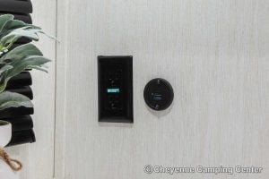 2026 Forest River Cherokee Alpha Wolf 25RB-L Couples Travel Trailer Interior Image