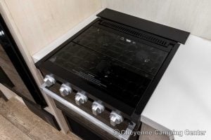 2026 Forest River Cherokee Alpha Wolf 25RB-L Couples Travel Trailer Interior Image