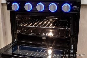 2026 Forest River Cherokee Alpha Wolf 25RB-L Couples Travel Trailer Interior Image