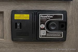 2026 Forest River Cherokee Alpha Wolf 25RB-L Couples Travel Trailer Interior Image