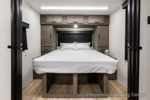 2026 Forest River Cherokee Alpha Wolf 25RB-L Couples Travel Trailer Interior Image