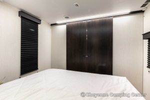 2026 Forest River Cherokee Alpha Wolf 25RB-L Couples Travel Trailer Interior Image