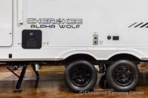 2026 Forest River Cherokee Alpha Wolf 25RB-L Couples Travel Trailer Exterior Image