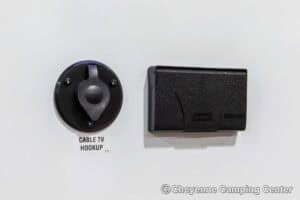 2026 Forest River Cherokee Alpha Wolf 25RB-L Couples Travel Trailer Exterior Image