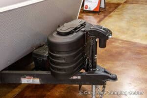 2026 Forest River Cherokee Alpha Wolf 25RB-L Couples Travel Trailer Exterior Image