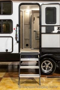 2025 Palomino SolAire Ultra Lite 2430BHS Bunkhouse Travel Trailer Exterior Image