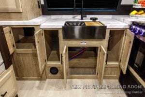 2027 Forest River Cherokee Grey Wolf 27GH Front Kitchen Travel Trailer Interior Image