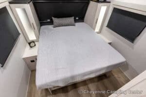 2026 Forest River R-Pod RP-198 Couples Travel Trailer Interior Image