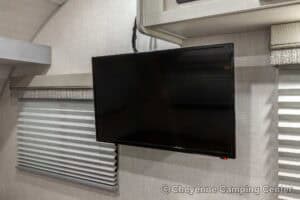 2022 Forest River R-Pod Hood River Edition RP-180 Couples Travel Trailer Interior Image