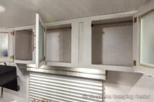2022 Forest River R-Pod Hood River Edition RP-180 Couples Travel Trailer Interior Image