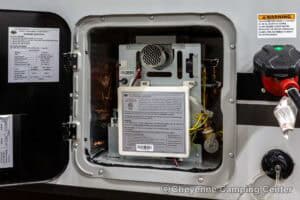 2024 Palomino BackPack SS-550 Pop-Up Truck Camper Exterior Image