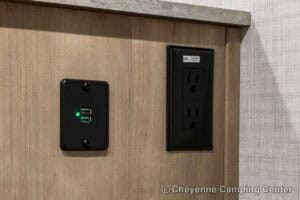 2024 Palomino BackPack SS-550 Pop-Up Truck Camper Interior Image