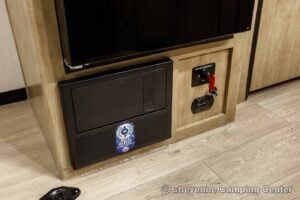 2026 Forest River Cherokee Grey Wolf Black Label 24RRTBL Toy Hauler Travel Trailer Interior Image