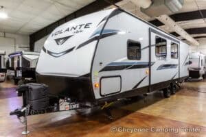 2021 Crossroads Volante Lite 29RB Rear Bathroom Couples Camper Exterior Image