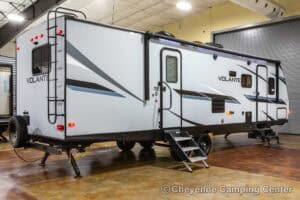 2021 Crossroads Volante Lite 29RB Rear Bathroom Couples Camper Exterior Image