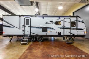 2021 Crossroads Volante Lite 29RB Rear Bathroom Couples Camper Exterior Image