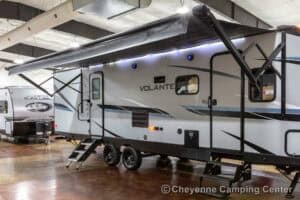 2021 Crossroads Volante Lite 29RB Rear Bathroom Couples Camper Exterior Image