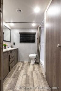 2021 Crossroads Volante Lite 29RB Rear Bathroom Couples Camper Interior Image