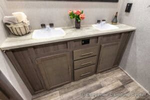 2021 Crossroads Volante Lite 29RB Rear Bathroom Couples Camper Interior Image