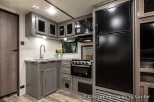 2021 Crossroads Volante Lite 29RB Rear Bathroom Couples Camper Interior Image