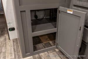 2021 Crossroads Volante Lite 29RB Rear Bathroom Couples Camper Interior Image