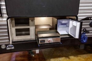 2026 Coachmen Catalina Legacy Edition 293TQBSCK Bunkhouse Travel Trailer Exterior Image