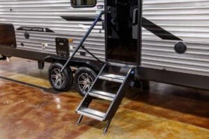 2026 Coachmen Catalina Legacy Edition 293TQBSCK Bunkhouse Travel Trailer Exterior Image