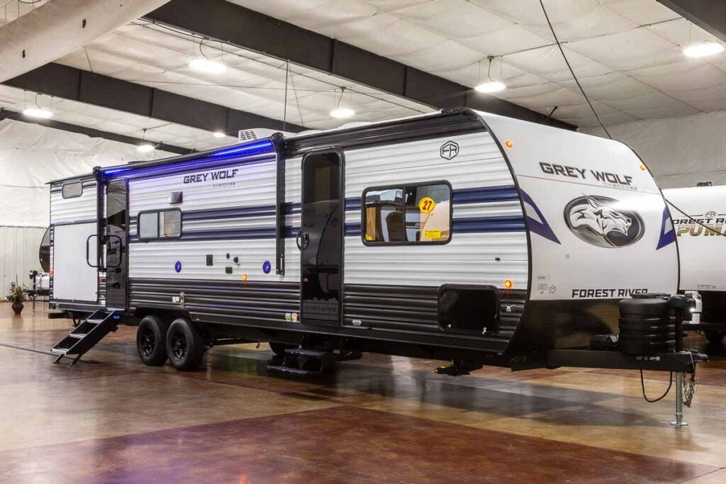 2026 Palomino SolAire Ultra Lite 3150TBSS Bunkhouse Travel Trailer Enterior Image