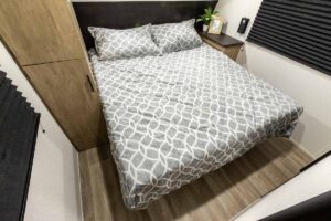 2027 Forest River Cherokee Grey Wolf 29TE Bunkhouse Travel Trailer Interior Image