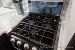 2023 Coachmen Freedom Express Ultra Lite 274RKS Couples Travel Trailer Interior Image