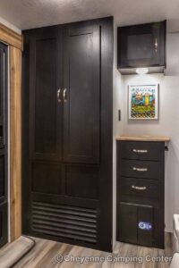 2023 Coachmen Freedom Express Ultra Lite 274RKS Couples Travel Trailer Interior Image