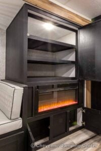 2023 Coachmen Freedom Express Ultra Lite 274RKS Couples Travel Trailer Interior Image