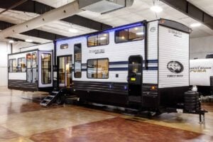 2027 Forest River Cherokee Timberwolf 39JM Destination Trailer Exterior Image