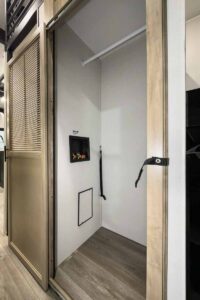 2027 Forest River Cherokee Timberwolf 39JM Destination Trailer Interior Image