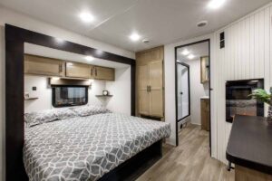 2027 Forest River Cherokee Timberwolf 39JM Destination Trailer Interior Image
