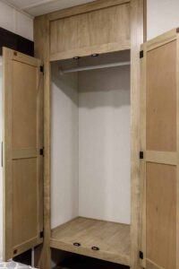 2027 Forest River Cherokee Timberwolf 39JM Destination Trailer Interior Image