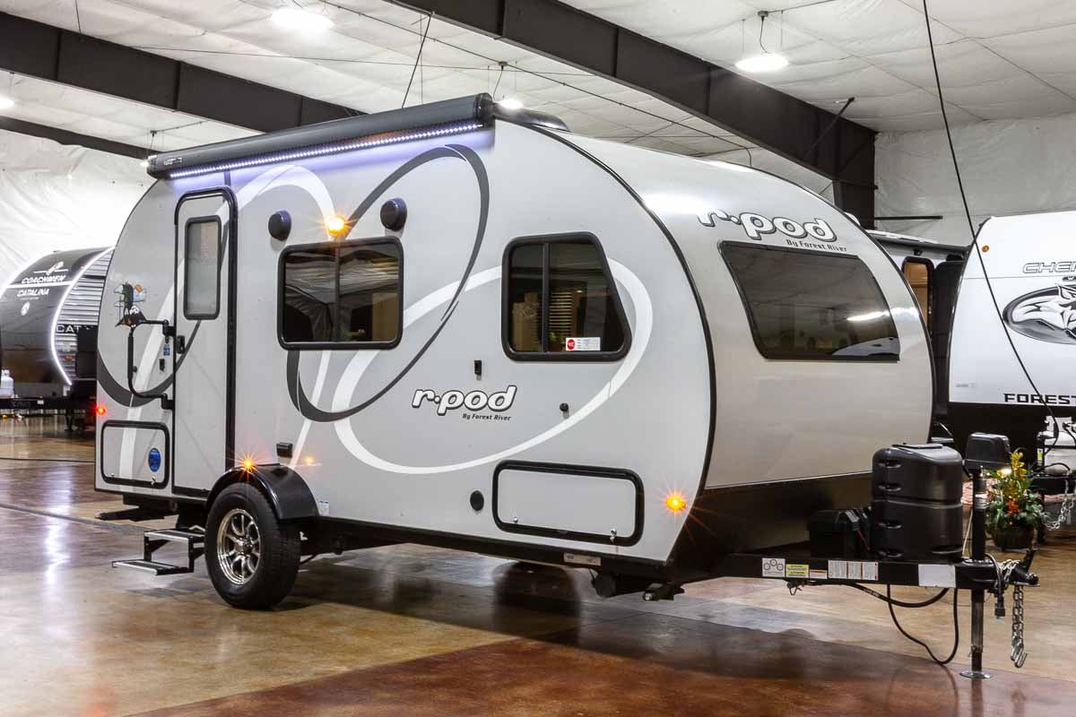 2020 Forest River R-Pod RP-180 Used Couples Travel Trailer Enterior Image